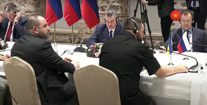 В Долмабахче стартовал новый раунд переговоров делегаций России и Украины