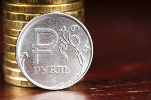 С 3 марта Центробанк ввёл новую комиссию: Для чего она нужна и на сколько теперь укрепится курс рубля