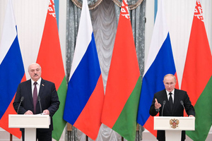 Лукашенко сообщил, что сегодня два часа разговаривал с Путиным