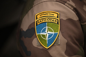 СВР: Спецслужбы стран НАТО перебрасывают иностранных террористов на Украину