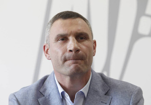 Кличко призвал США отстранить российского боксёра Бивола от чемпионского боя