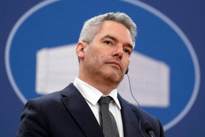 Канцлер Австрии Нехаммер выступил против эмбарго на импорт нефти и газа из России