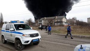 Врио главы МЧС Чуприян вместе с опергруппой прибудет в Белгород, где горит нефтебаза