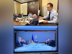 Мединский показал, как проходят переговоры с украинской делегацией