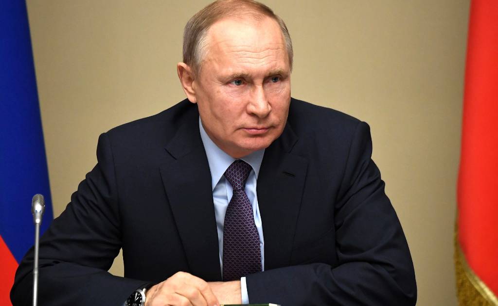 Путин: России известно о планах Киева применить для провокации грязную бомбу