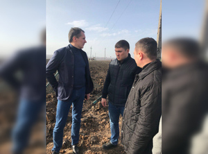 Губернатор Гладков показал фото с мест двух взрывов в Белгородской области