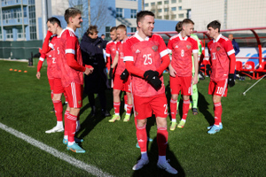 Национальная команда России по футболу проведёт тренировочный сбор в сентябре 