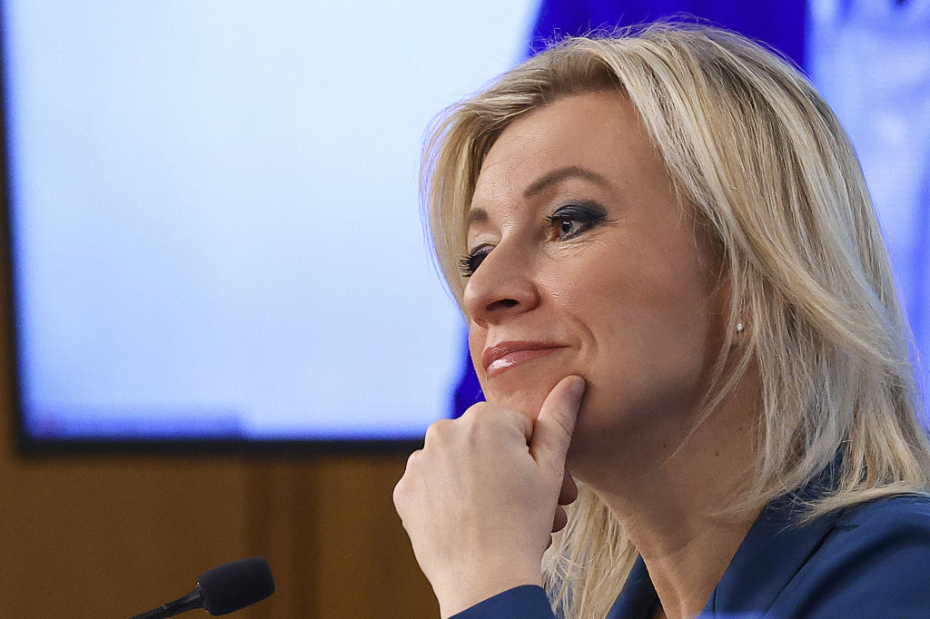 Захарова: ОБСЕ должна объяснить, чем занималась мониторинговая миссия в Донбассе
