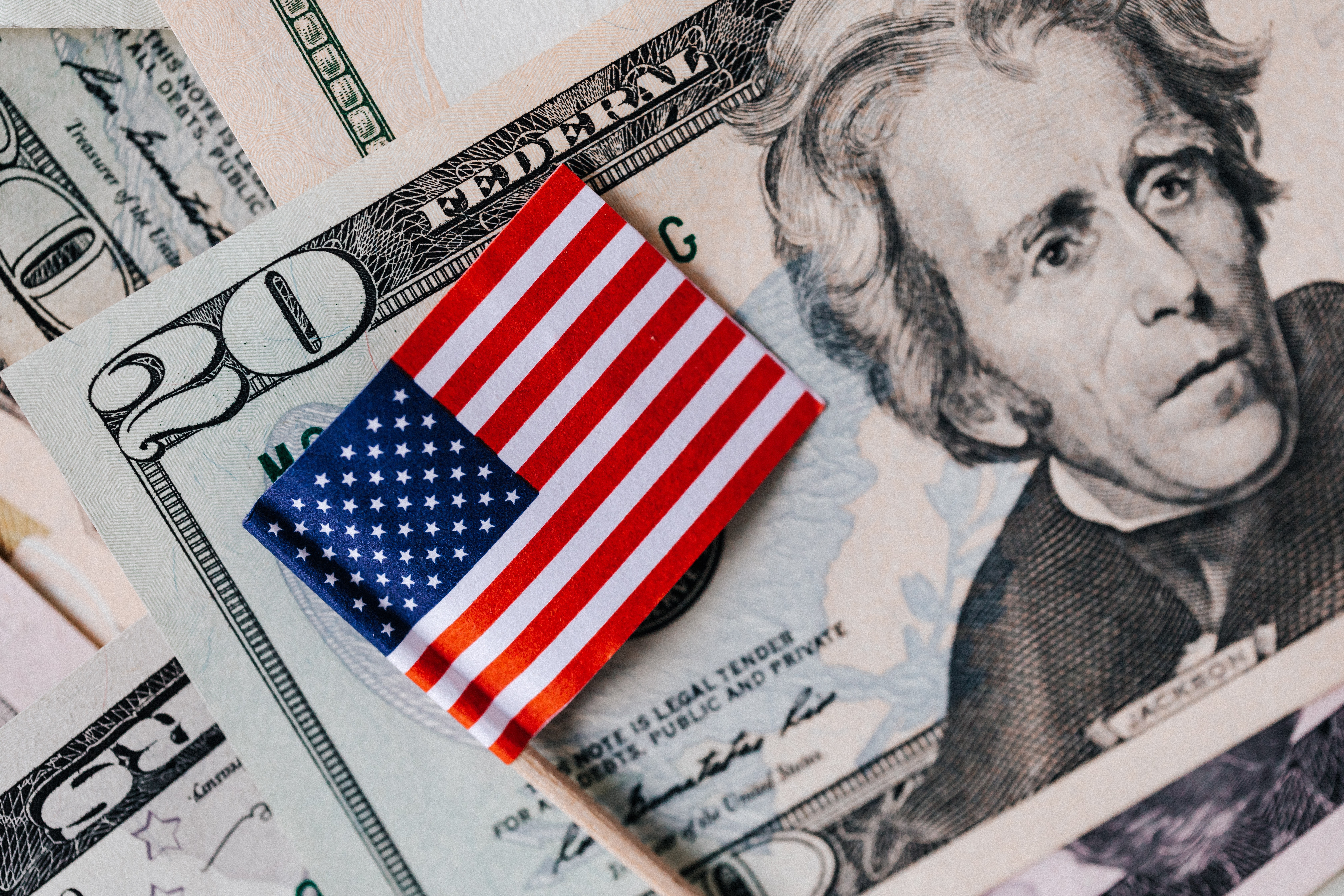 Купюры америки. Экономика США. Деньги Америки. Американцы + экономика США. Доллар США.