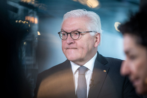 Зеленский отказался принять президента Германии в Киеве из-за его "тесных связей" с РФ