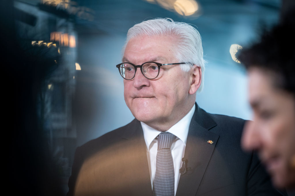 Зеленский отказался принять президента Германии в Киеве из-за его 