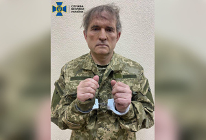 На Украине арестовали квартиры, дома и автомобили Медведчука и его жены