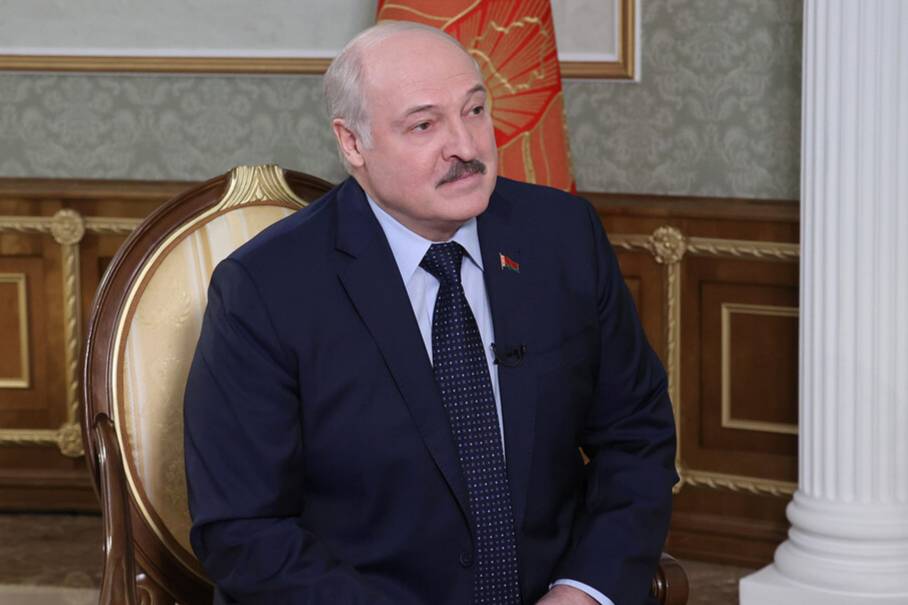 Лукашенко заявил, что вместе с Путиным ещё покажет миру 