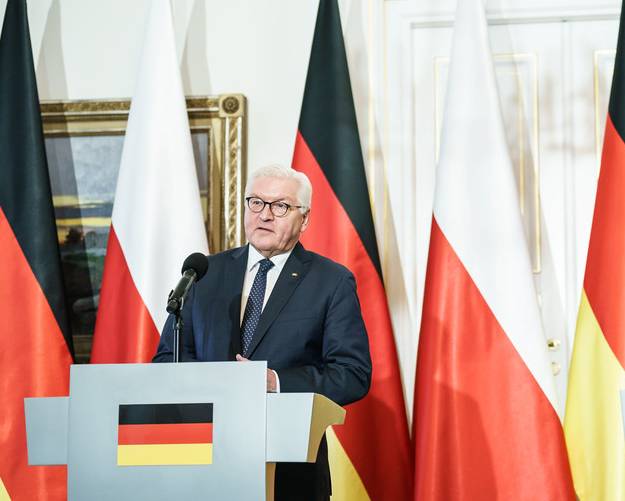 В офисе Зеленского объяснили отказ Киева принимать президента Германии
