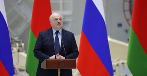 Лукашенко — о вступлении Белоруссии в состав РФ: Мы с Путиным не настолько глупы