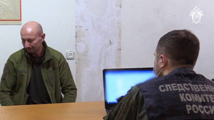 "Во избежание напрасных жертв": СК показал видео допроса сдавшегося в плен в Мариуполе подполковника ВСУ