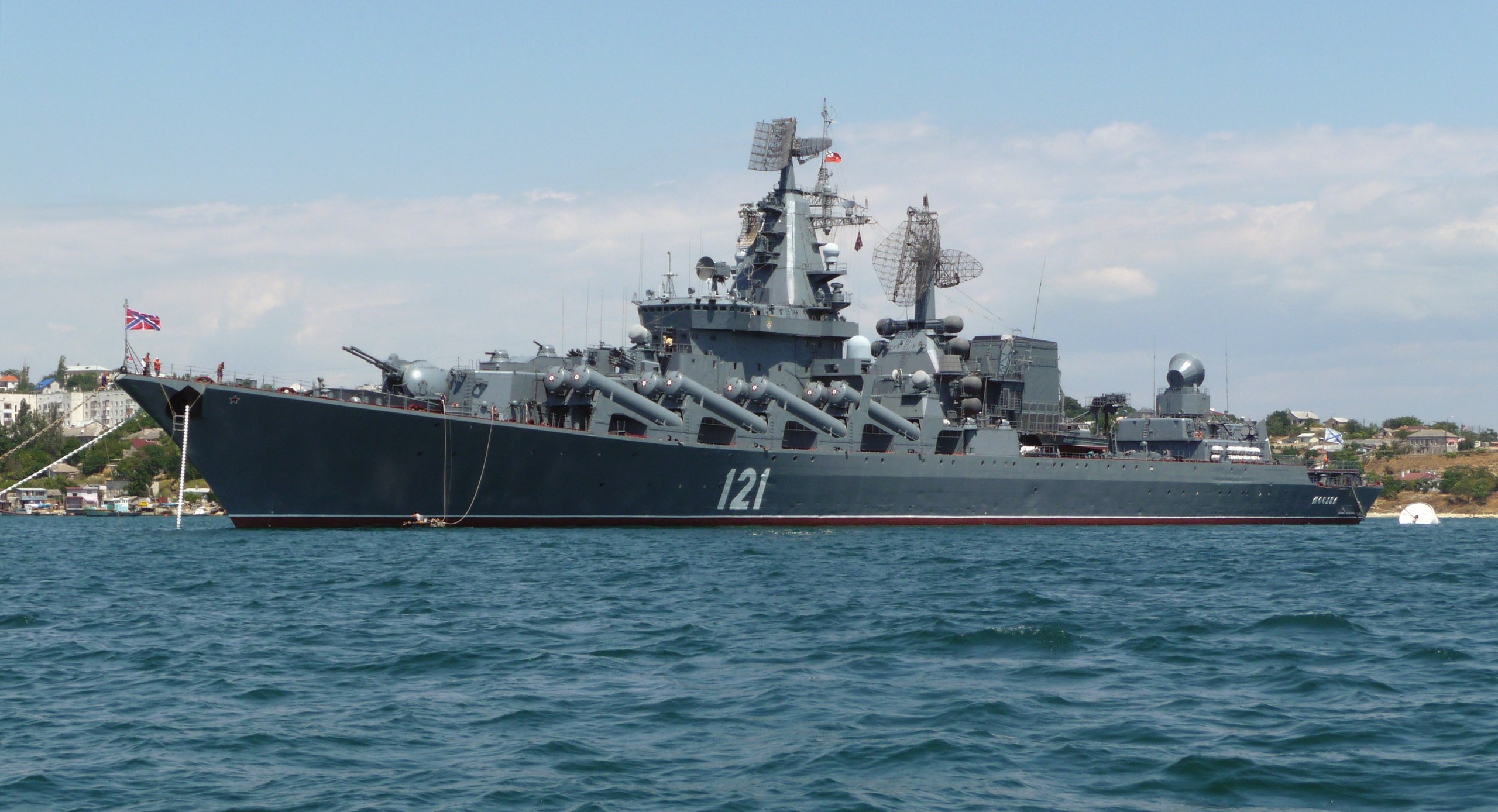 Политолог Кошкин: Выход из строя крейсера "Москва" не повлияет на ход "Операции Z"