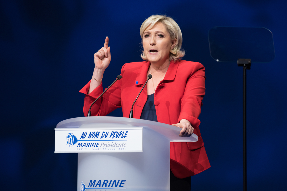 Ле Пен выступила за прекращение сотрудничества Франции и ФРГ в сфере производства оружия