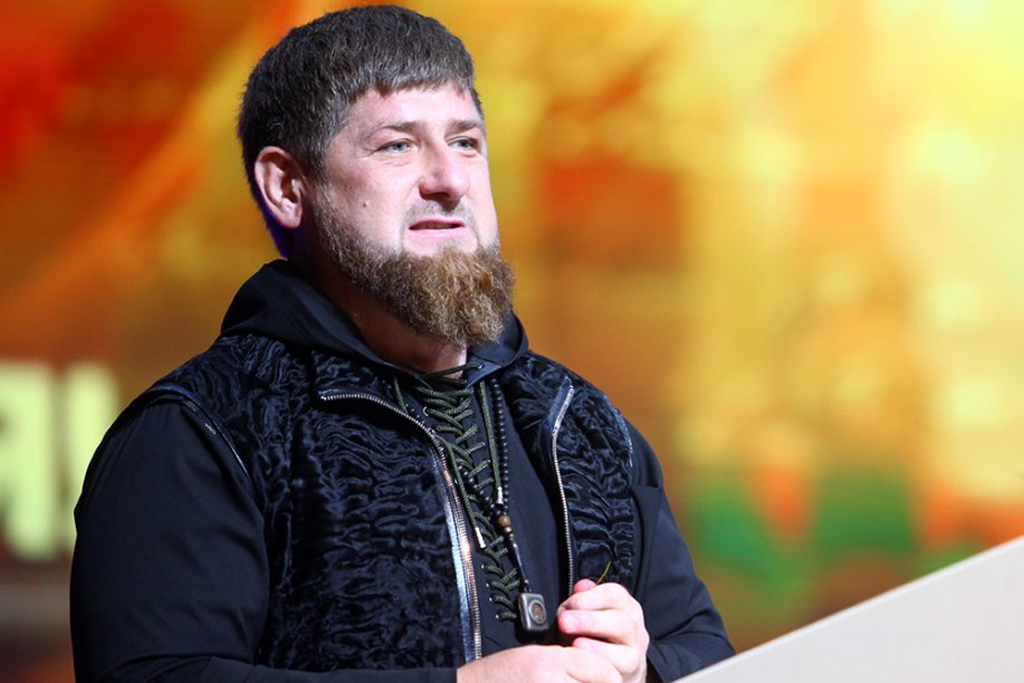 Кадыров показал видео готовящихся к удару РСЗО под Луганском
