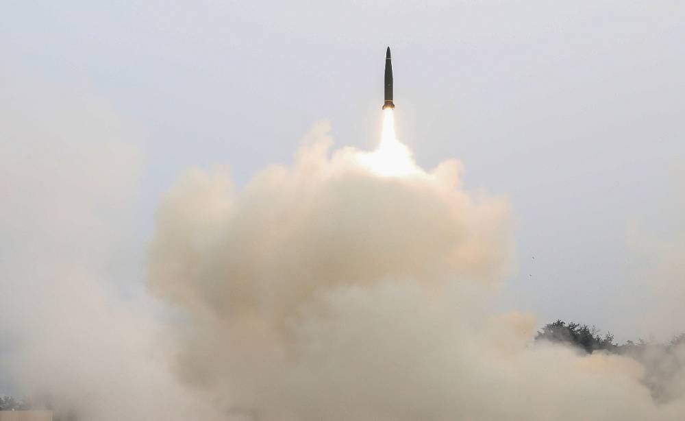 Yonhap: КНДР произвела запуск двух ракет в сторону Японского моря