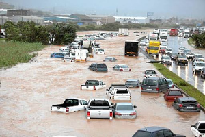 Более 440 человек стали жертвами наводнения на востоке ЮАР