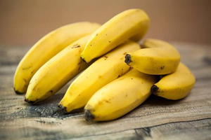 Нутрициолог Клингер рассказала, для кого могут представлять опасность бананы