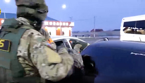 ФСБ пресекла деятельность подпольных оружейников в 33 регионах России
