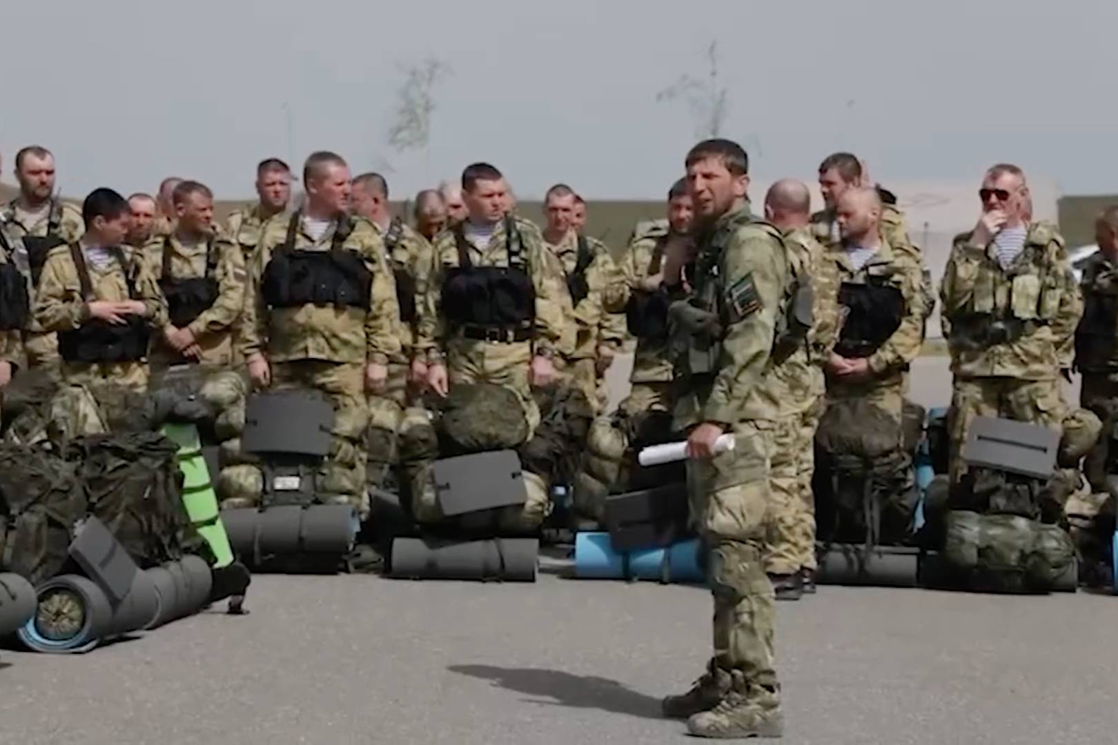 Кадыров сообщил об отправке ещё одной группы добровольцев для защиты Донбасса
