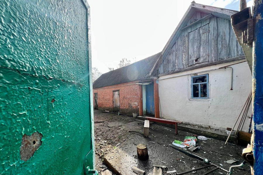 Место обстрела села Головчино в Белгородской области. Фото © Тelegram / "Настоящий Гладков"
