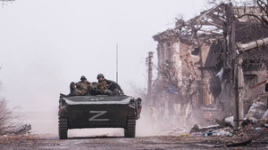 Войска РФ уничтожили хранилища с бензином и дизельным топливом завода в Кременчуге