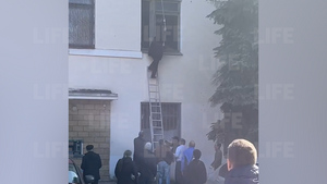 Лайф узнал об одном погибшем при пожаре в здании ЦНИИ войск ВКО в Твери