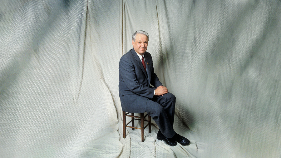 Борис Ельцин. Обложка © Getty Images / Francis Apesteguy / Contributor