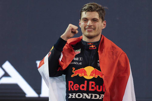 Чемпион "Формулы-1" Ферстаппен выиграл спринт в рамках Гран-при Эмилии-Романьи