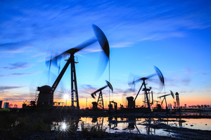 Кабмин обязал нефтяников увеличить продажи топлива на бирже