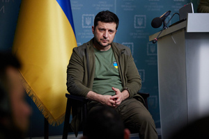 "Командиры это понимают": Зеленский признал неготовность Киева к военной деблокаде Мариуполя