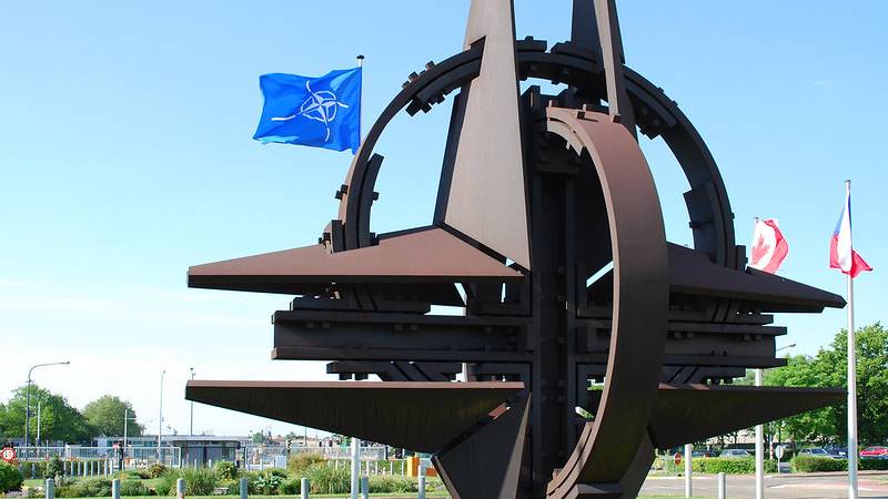 НАТО соберёт Турцию, Швецию и Финляндию за столом переговоров