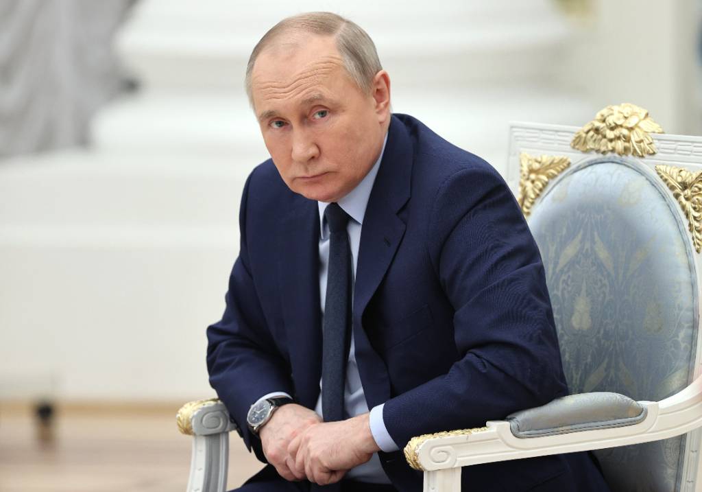 Путин утвердил создание системы противодействия коррупции 
