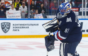 Вратарь "Металлурга" Кошечкин побил рекорд финалов КХЛ по продолжительности сухой серии