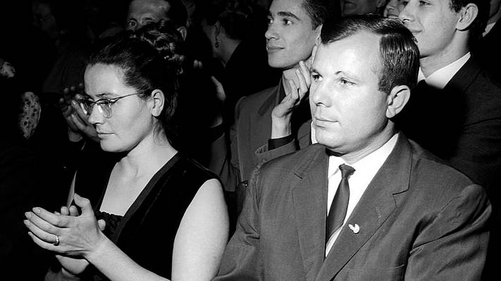 Валентина и Юрий Гагарины, 1964 год. Фото © Wikimedia Commons / Mondadori Collection