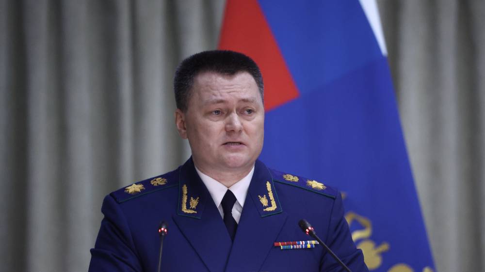 Генпрокурор РФ призвал прописать ответственность за пропаганду экстремистской символики