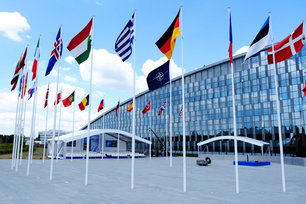 Столтенберг: В НАТО готовы быстро принять Финляндию и Швецию в альянс при их желании