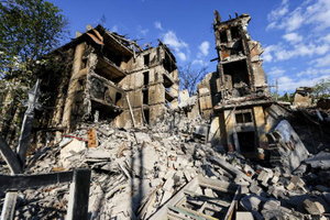 Минобороны РФ: ВСУ нанесли ракетный удар по жилому дому в Запорожье