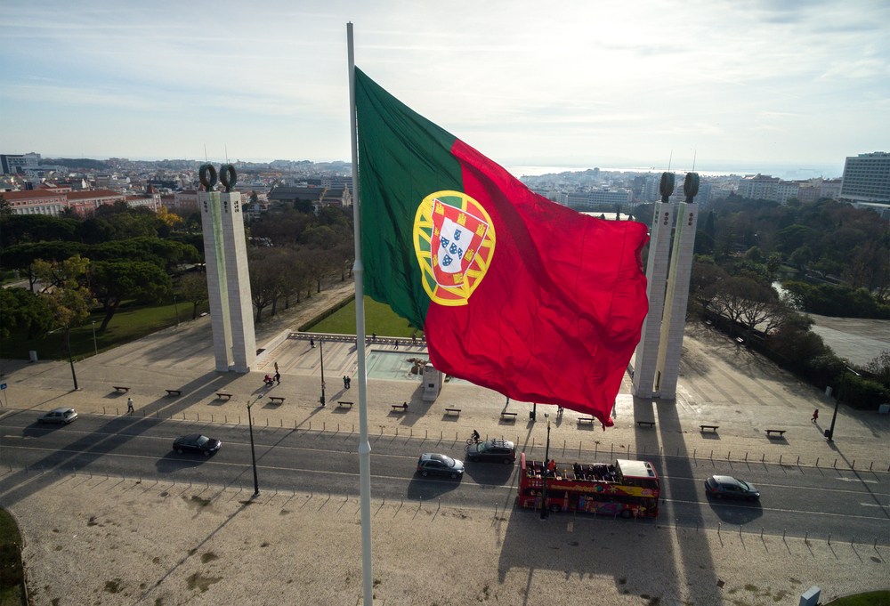 Португалия собралась выслать 10 сотрудников российского посольства