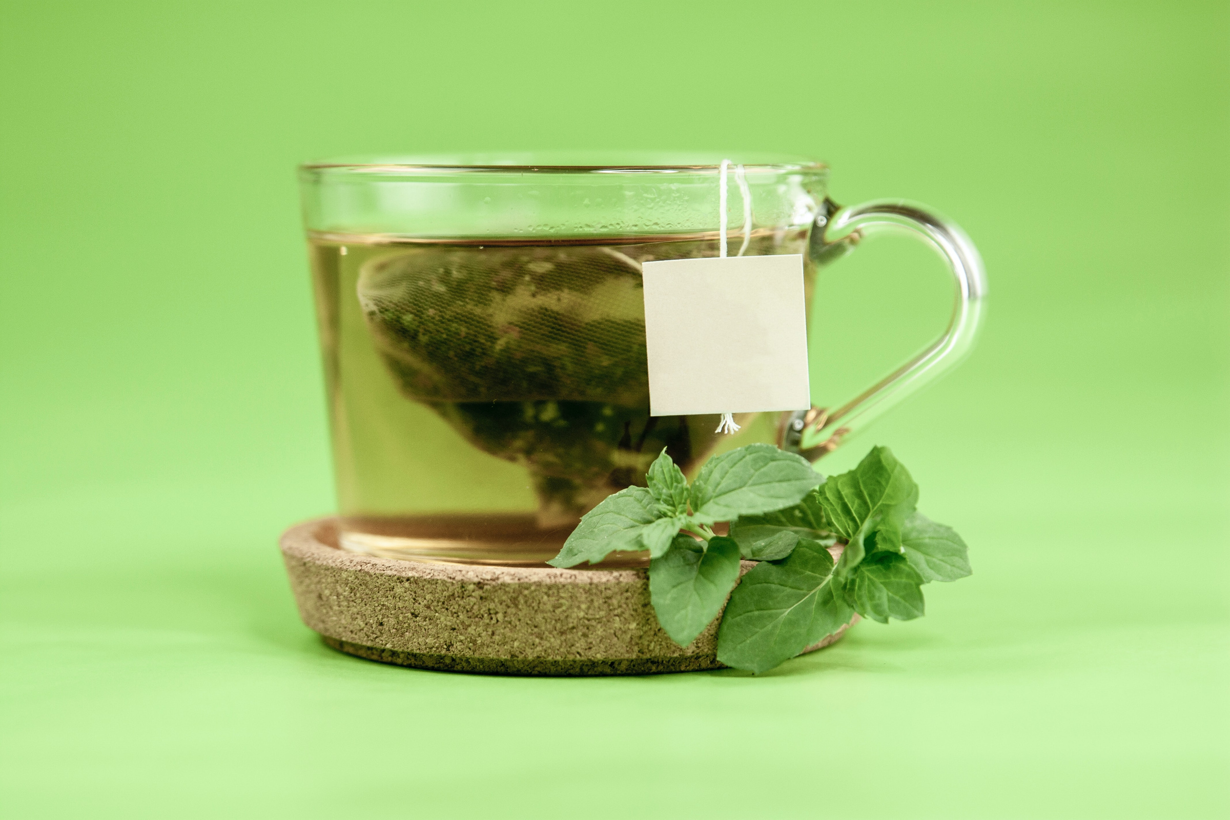 В зелёном чае есть множество полезных микроэлементов, которые укрепляют иммунитет. Фото © Unsplash