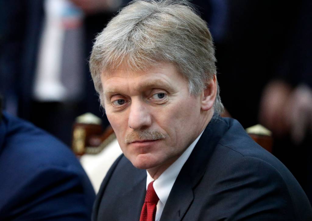Песков исключил возможность присутствия Путина на суде по военным преступлениям