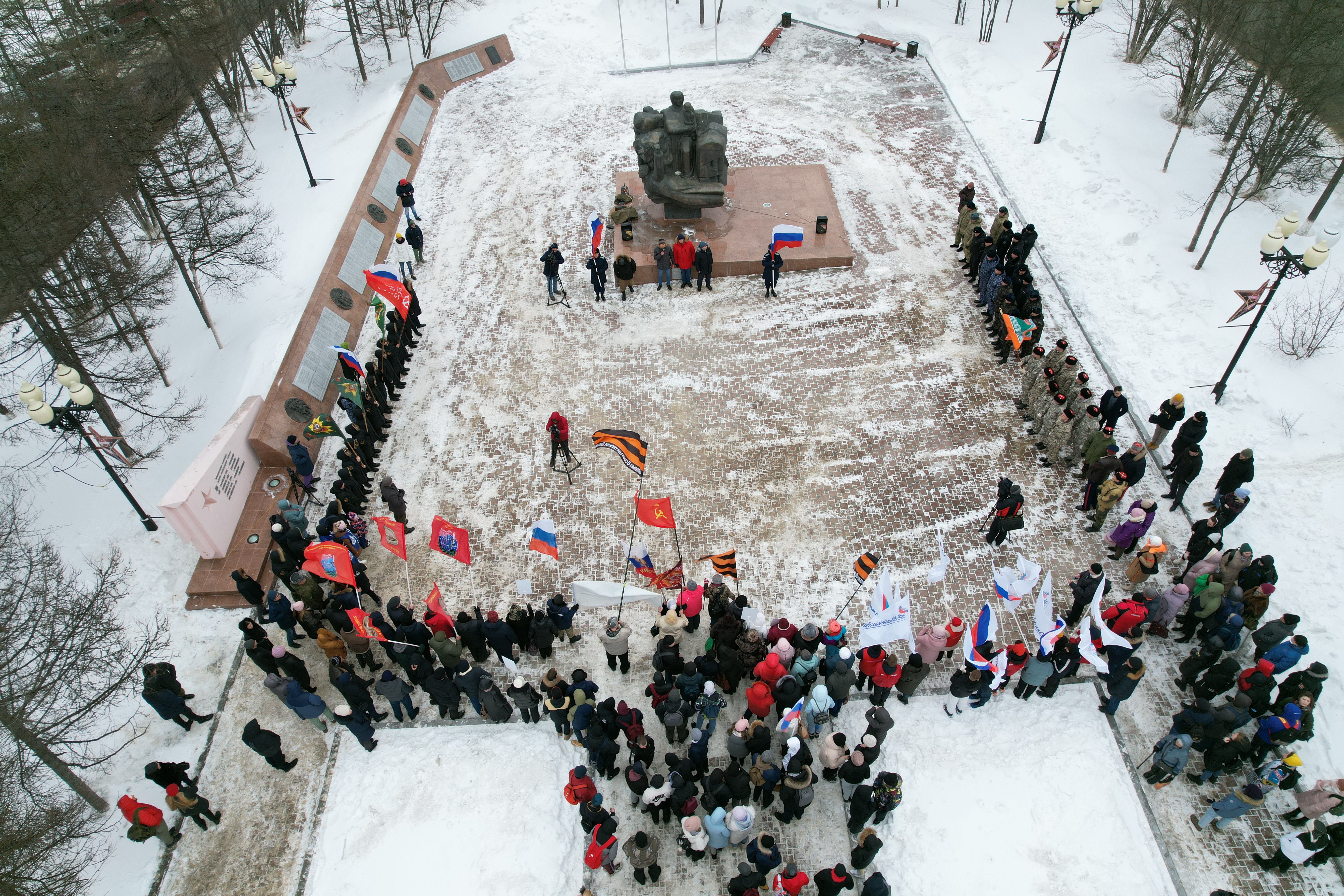 В России прошли масштабные акции в поддержку "Операции Z" и в честь Дня провозглашения ДНР