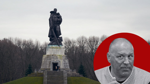 Почему за "Смертью всем русским" на памятнике в Берлине может последовать гражданская война в Европе