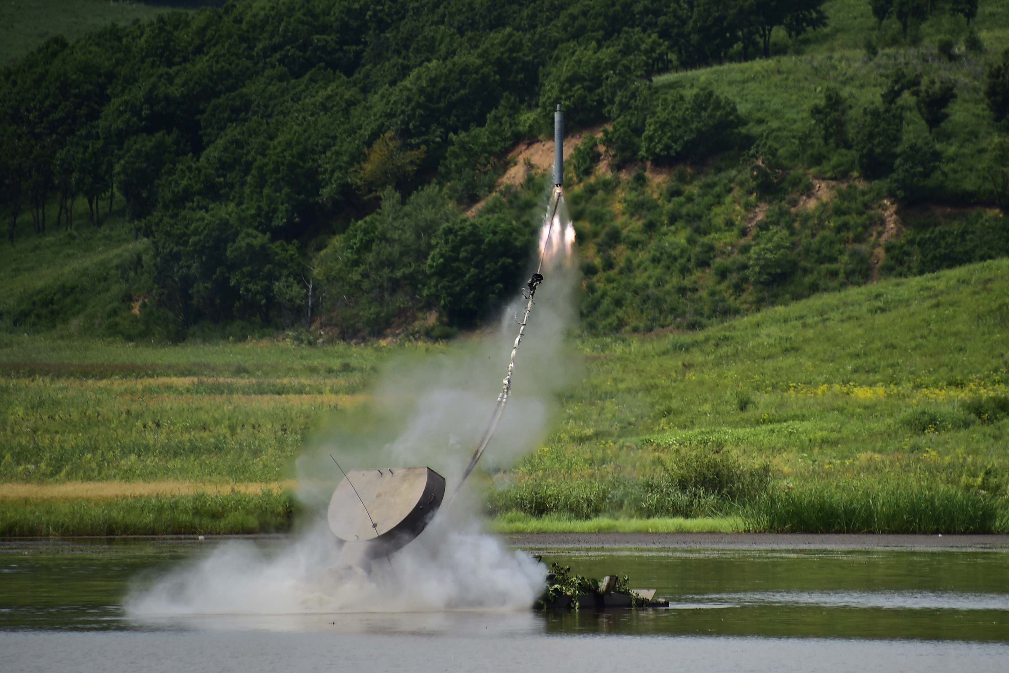 Горыныч техника. Ур-77 змей Горыныч. Ур-77 метеорит. Ур-77 метеорит змей Горыныч. Машина разминирования ур-77.