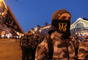 Экс-военный из Франции обвинил бойцов "Азова" в пытках и убийствах после поездки на Украину