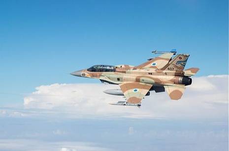 Израильские F-16 нанесли удар по научному центру в Сирии